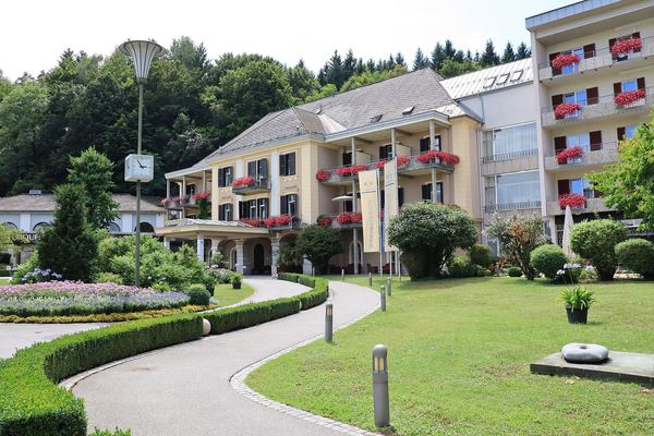 Hotel Warmbaderhof