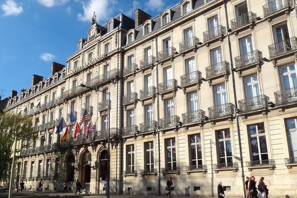 Grand Hôtel La Cloche