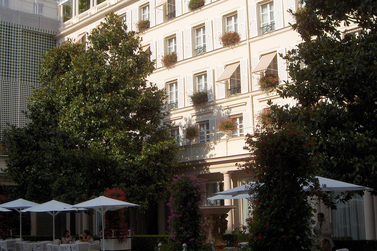 Le Bristol Paris