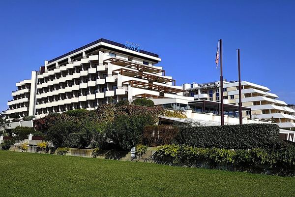 Savoy Beach Hotel & Thermal Spa