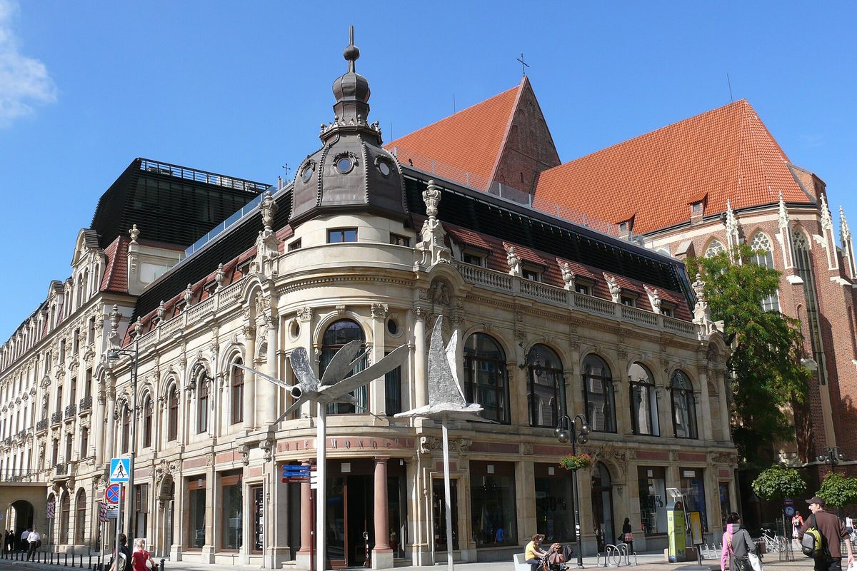 Monopol Hotel